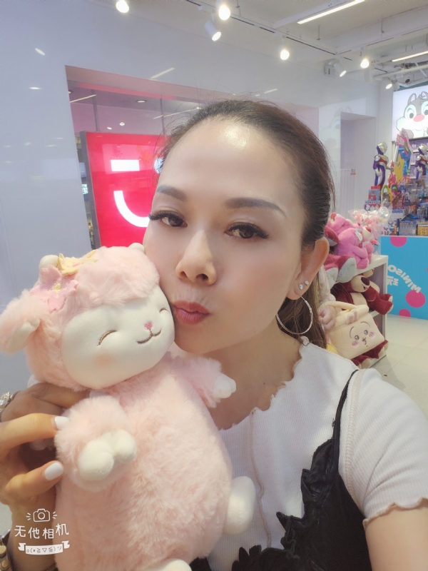 暖*爱的第一张照片--香港闪婚服务中心