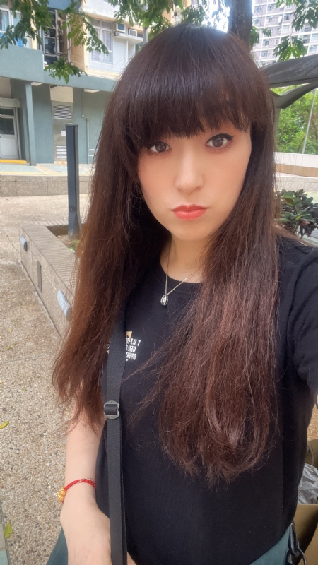 小英的第一张照片--香港闪婚服务中心